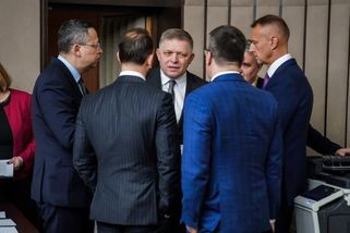 Fico mluví o ješitnosti, Lipavský kontruje „užitečnými idioty“ - Seznam Zprávy